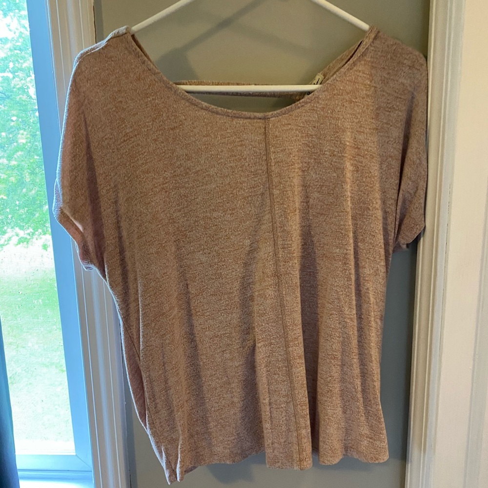 Express pink cut our top